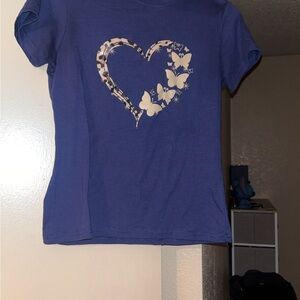 Chic Blue Tee with Heart and Butterfly Design